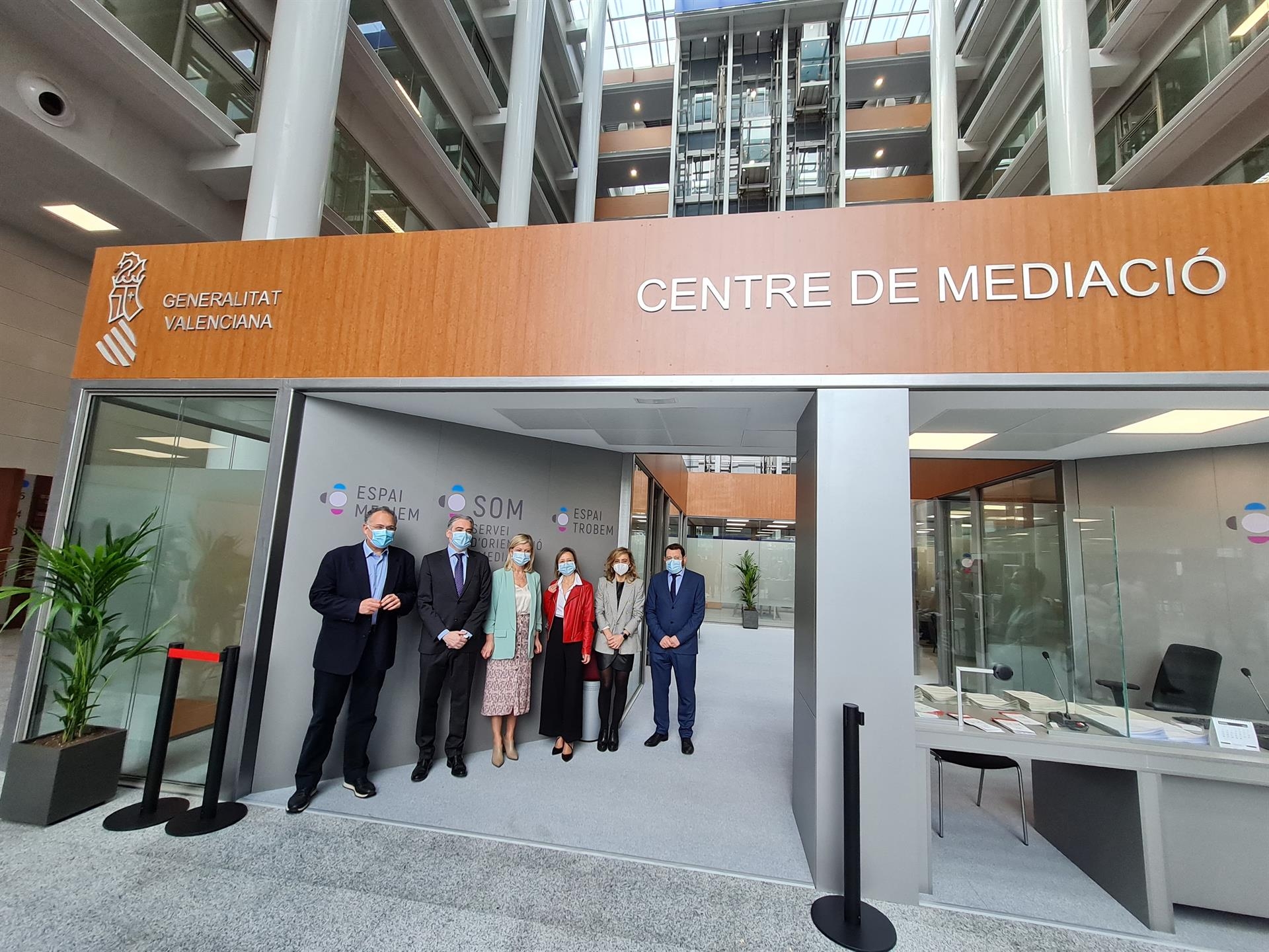La consellera de Justicia, Gabriela Bravo, visita las instalaciones del nuevo Centro de Mediación. Foto: GVA - 