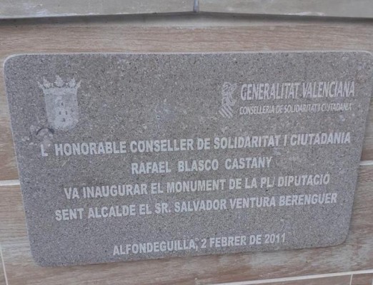 Compromís pide la retirada de placas en honor de Rafael Blasco en Alfondeguilla