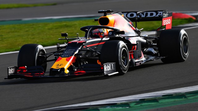 Verstappen gana el GP de la Emilia Romaña