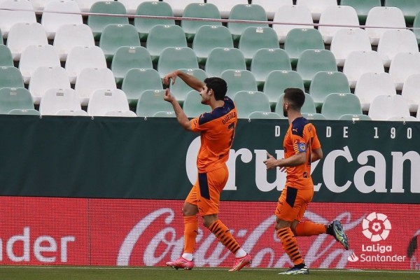 Guedes contrarresta la pizarra del Betis