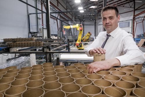 Mandriladora Alpesa revoluciona el sector con su palet de cartón