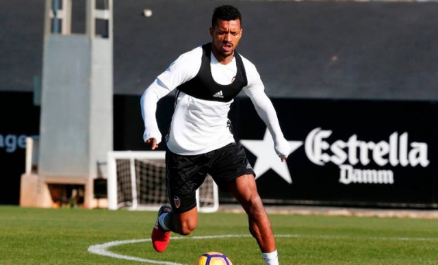 Nani vuelve a la lista y apunta al Sevilla