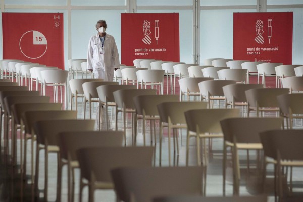 La Generalitat habilita 70 puntos de vacunación cuyo ritmo dependerá 