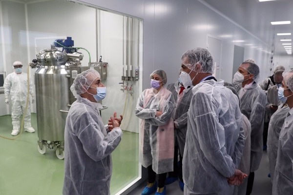 La española Hipra prevé producir 400 millones de dosis de su vacuna covid-19 durante el 2022
