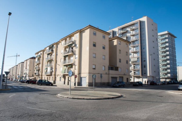 Pimesa busca inquilinos para los nuevos locales comerciales de San Antón: alquiler de entre 255 y 1.000 euros