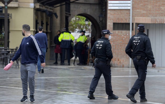 La Región 'se aísla' de la cuarta ola: ligera subida de casos (82) y hospitales más libres