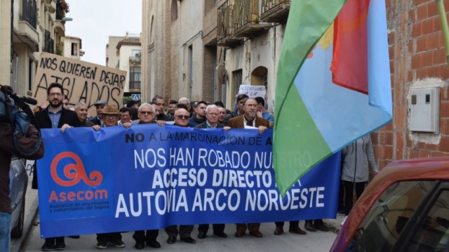Asecom sacará una caravana de coches por Murcia para reclamar un acceso para Alguazas en el Arco Noroeste