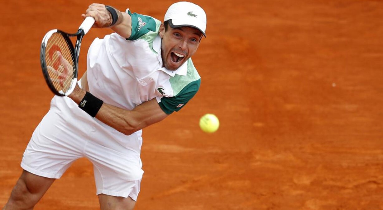 Bautista supera a Paul y se cita con Rublev en octavos de final de Montecarlo