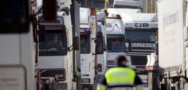 El transporte denuncia los 