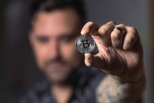 El fenómeno 'bitcoin', su regulación y su tributación en la renta