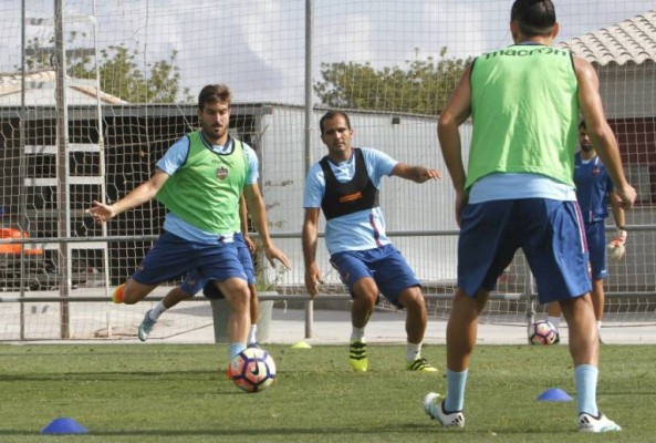 Muñiz prescinde de Saveljich, Iván y Rubén García para recibir al Reus
