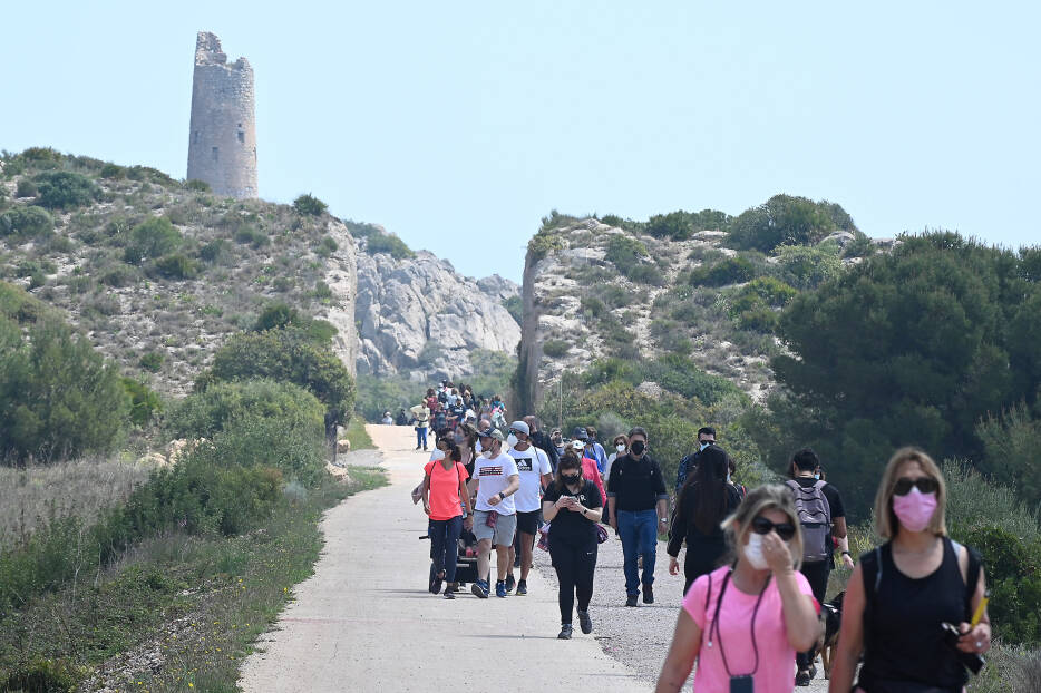 Castellón suma 12 nuevos contagios tras el fin de semana pero no se notifican nuevas muertes