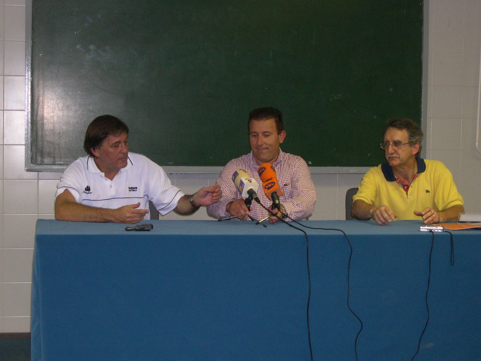 El TAU Castelló llora la pérdida de Miguel López Abril, técnico de 2004 a 2006
