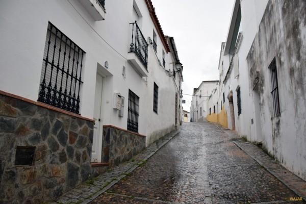 Un municipio de Alicante proyecta poner ascensores para subir al casco antiguo