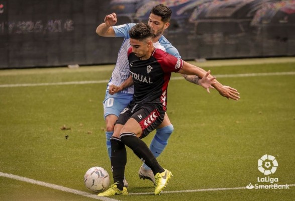 Javi Jiménez vuelve a sentirse futbolista siete meses después
