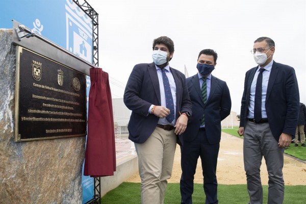 La UMU inaugura el campo de fútbol de su futuro complejo deportivo en San Javier