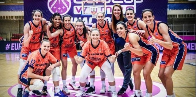 Valencia busca su primer título agarrado a su identidad