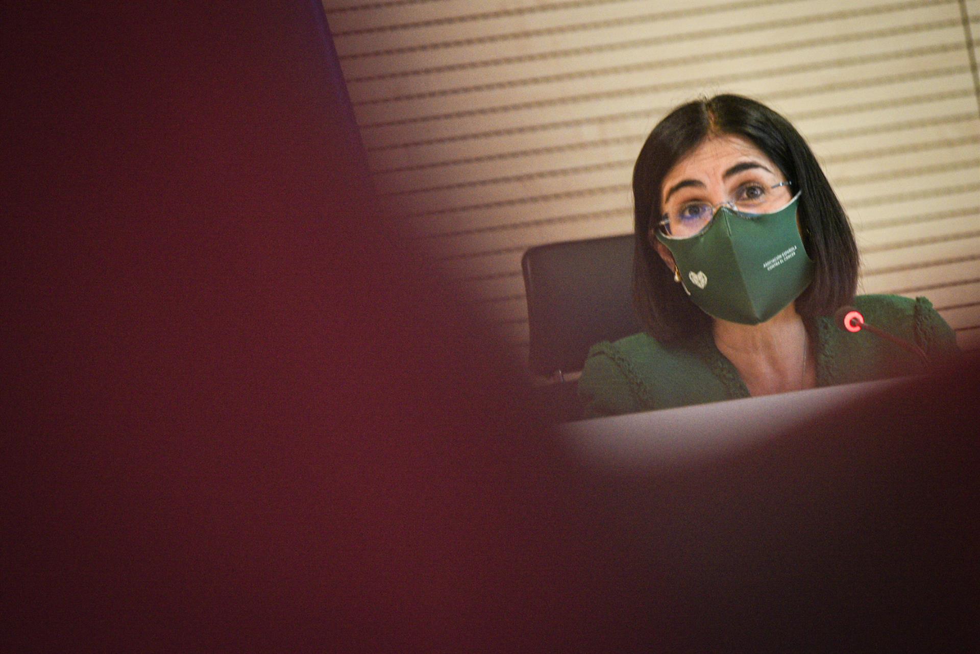 Darias avanza que el martes llegará la vacuna de Janssen y llama a la calma sobre AstraZeneca
