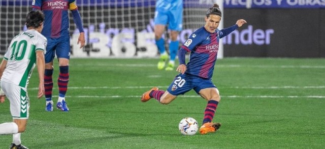 El Elche vuelve a caer a la zona de descenso un mes después