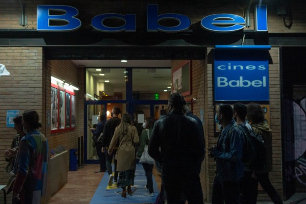 Los cines Babel vuelven a subir la persiana