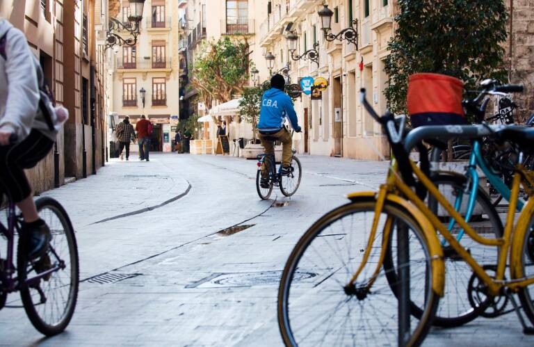 La Diputació avanza en las vías ciclopeatonales de Alboraya, Tavernes, Gandia y Massalfassar
