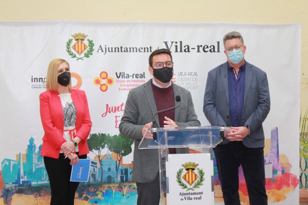 Planas tendrá que explicar al Senado por qué no pidió a Bruselas el uso de fitosanitarios contra el cotonet