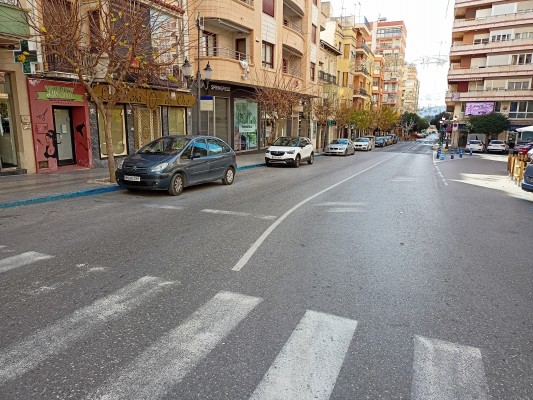 La asociación de comerciantes de Villena reclama ayudas directas para el mayor número de empresas