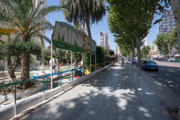 Visto bueno al proyecto de viviendas en el antiguo minigolf del Rincón de Loix de Benidorm