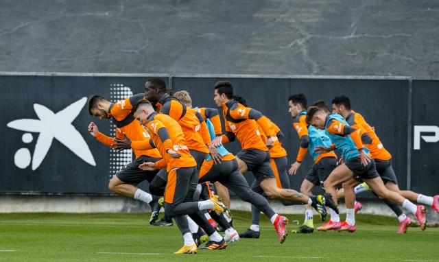 Guedes y Maxi se prueban este viernes con la mira en Mestalla