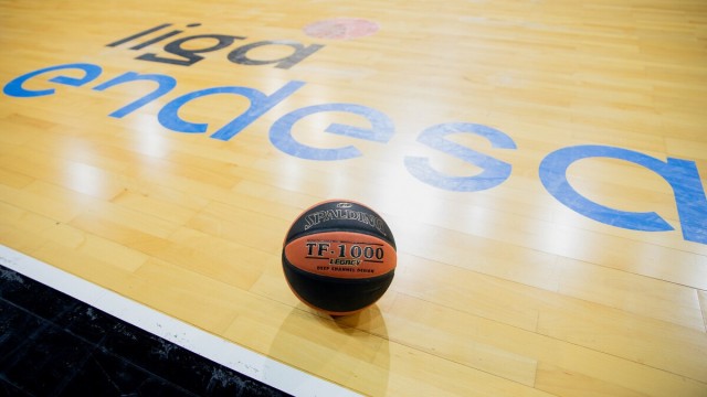 Un positivo por covid en el UCAM CB aísla a la plantilla y hace peligrar el choque ante el Baskonia