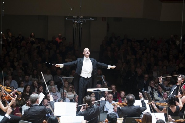 La Orquesta de València acompaña a Sabine Meyer este viernes