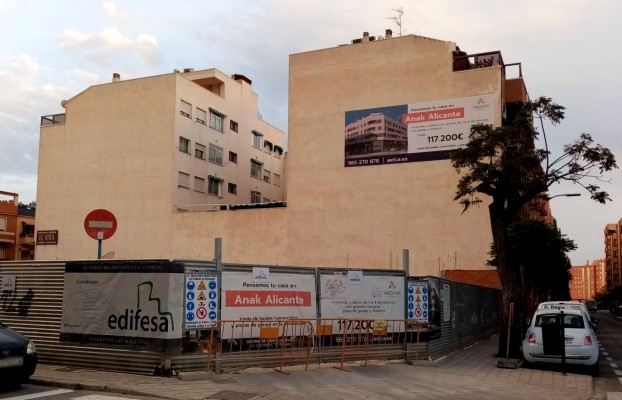 El fondo de la Sareb le encarga a Edifesa las obras de su primer residencial en Alicante