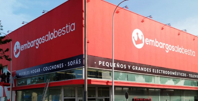 Embargos a lo Bestia pisa el acelerador en la provincia de Alicante y abre su quinta tienda 