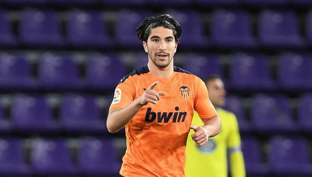 Hay que cambiar hasta los percheros: A un buen jugador, no lo para nadie