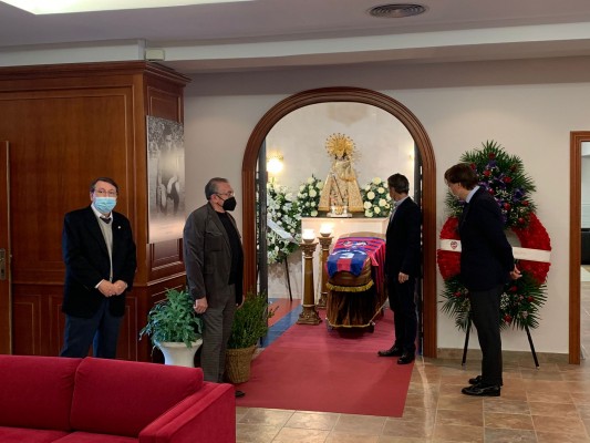 El Levante UD abre la capilla ardiente de Antonio Calpe