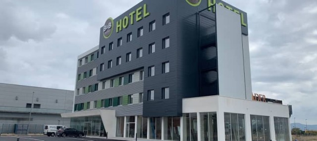 Un oasis en el desierto de la pandemia: la cadena B&B abre un nuevo hotel en Murcia