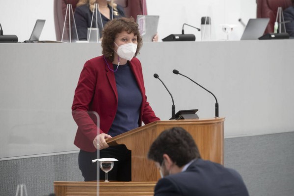 Podemos también exige a Miras que convoque ya elecciones en la Región