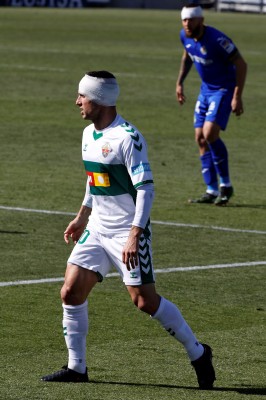 El argentino Piatti entrena al margen y es la única duda ante el Huesca
