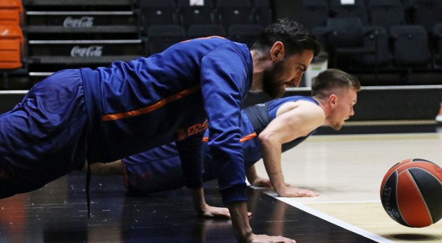 Valencia Basket, contra la ansiedad y Baskonia en una final por el Top 8 sin premio seguro