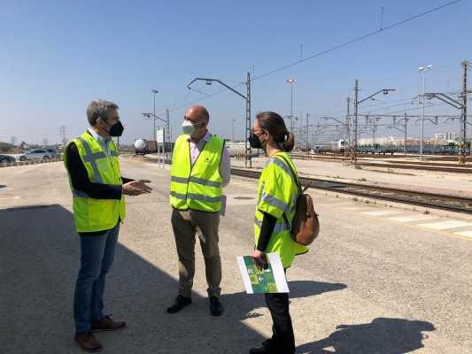 Obras Públicas inicia un estudio para definir las actuaciones que impulsen el transporte ferroviario