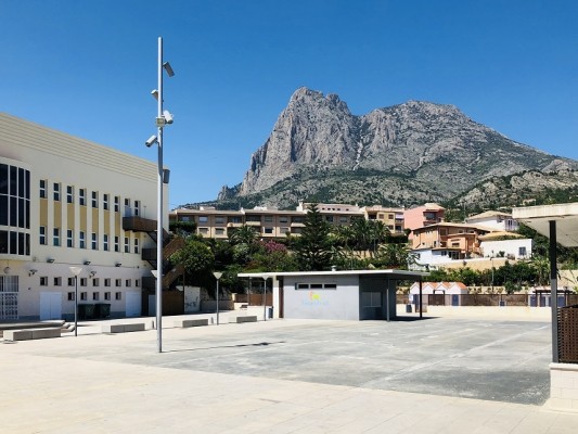 Finestrat ofrece a la Generalitat espacios públicos para la vacunación