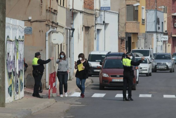 Vila-real connecta la ciutat i el punt de vacunació del Centre de Congressos amb el bus urbà gratuït