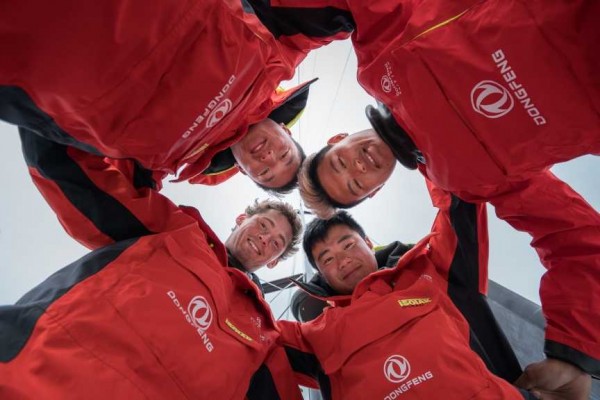El Dongfeng anuncia cuatro nuevos tripulantes