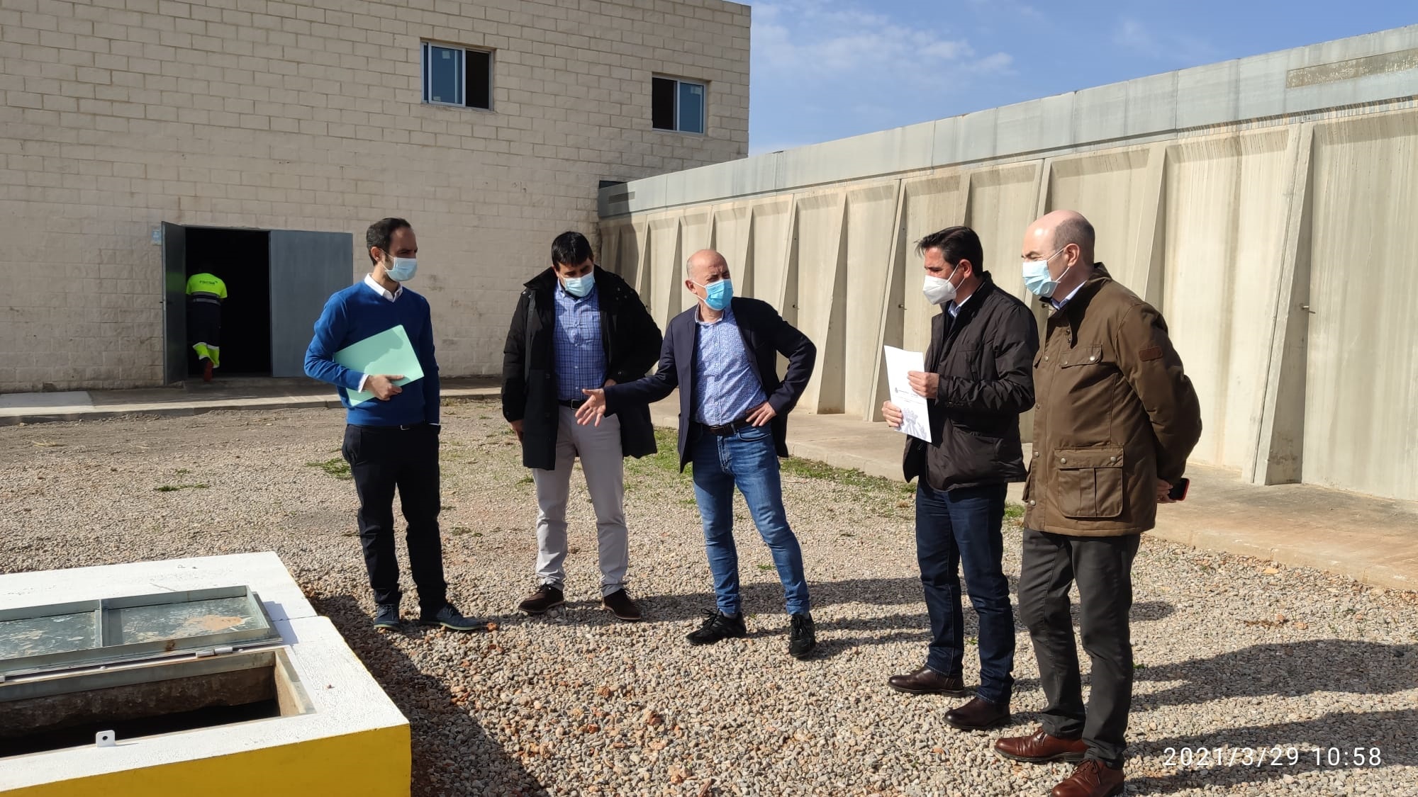 Vila-real inicia las obras que abastecerán de agua al polígono de la carretera de Onda 