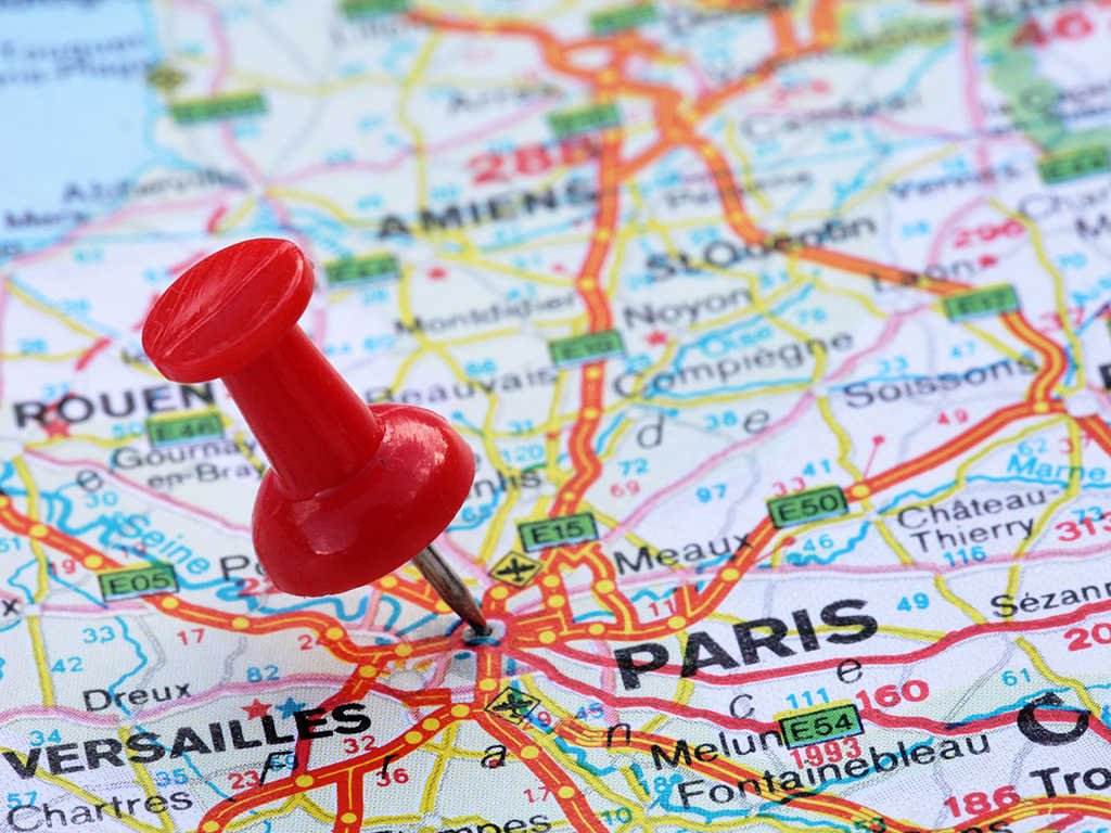 Dos estudiantes valencianos de bachillerato con un 9,7 de media consiguen una beca para recorrer Europa