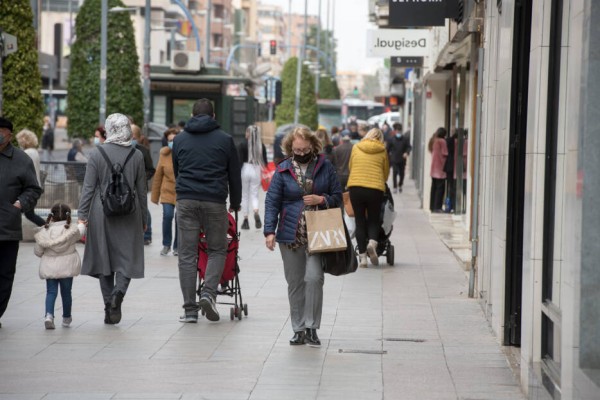 La caída del consumo hunde un 6,6% la recaudación en Alicante, el doble que en España