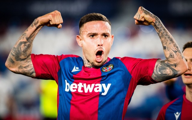Muchas novedades en el once de Paco López ante el Huesca