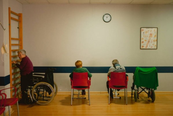 Aerte destaca que la Comunitat lleva una semana sin fallecidos en residencias ni trabajadores contagiados