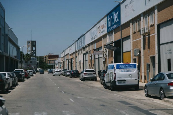 Moncada recibe 317.000 euros del Ivace para mejorar sus polígonos