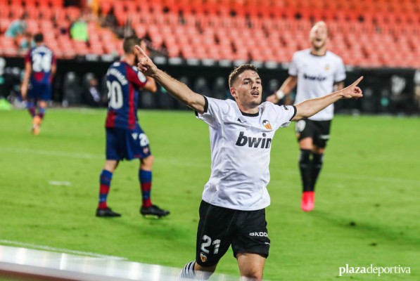Manu Vallejo: 